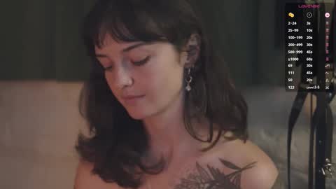 Snapshot of _freckles chatting on 03-09-26, 12:14 Jacqui Queen goddess motorcycle mozzarella Jaq next livestream see bio online show from 03-09-26, 12:14