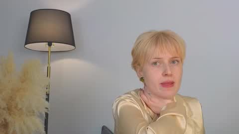 Snapshot of _freirene chatting on 02-27-26, 03:12 Iren online show from 02-27-26, 03:12