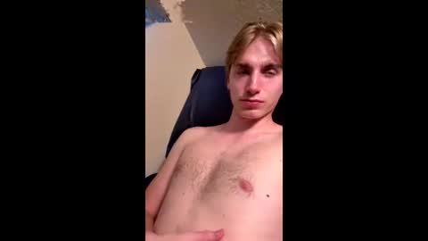 Snapshot of _frosty_69 chatting on 03-27-26, 02:17 _frosty_69 online show from 03-27-26, 02:17