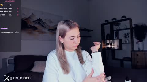 Rina online show from 01-11-25, 07:38