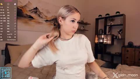 Rina online show from 10-18-25, 08:09