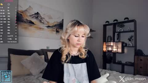 Rina online show from 11-24-25, 09:14