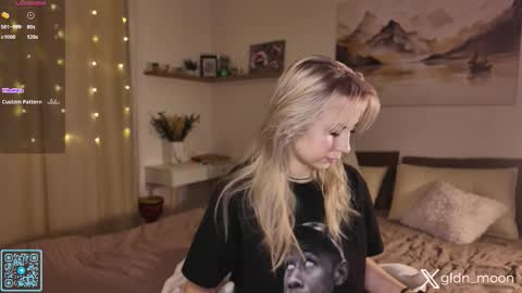 Rina online show from 01-15-26, 07:39