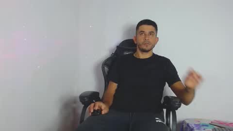 Snapshot of _grasshopper chatting on 02-20-26, 10:10 _grasshopper online show from 02-20-26, 10:10