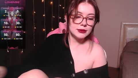 Tori online show from 12-02-24, 10:39