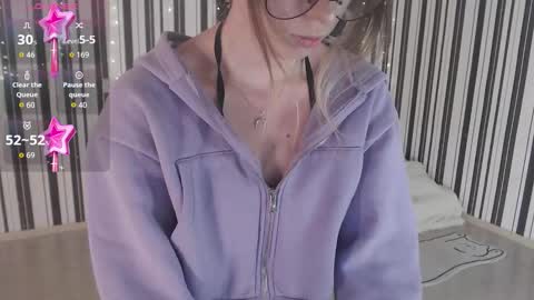 Hannaolotl online show from 10-24-25, 08:22