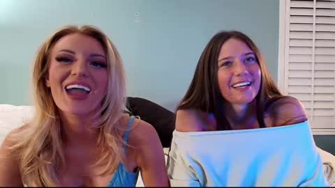 _hazelrey online show from 02-12-25, 04:54