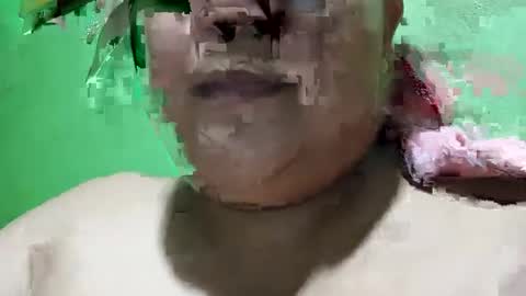 Snapshot of _hershey003 chatting on 10-14-25, 01:01 _hershey003 online show from 10-14-25, 01:01