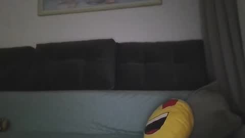 Snapshot of _hidden_frommymoom_ chatting on 04-11-26, 09:19 Criss4u online show from 04-11-26, 09:19