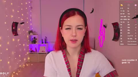 Snapshot of _holy_holes_ chatting on 10-26-25, 05:57 Anastasia online show from 10-26-25, 05:57