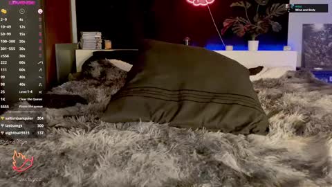 _horny_makima_ online show from 02-13-25, 03:56