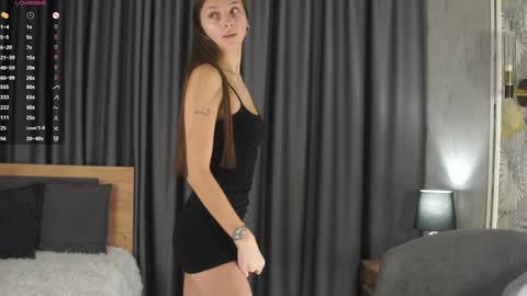 Ava 3 online show from 11-28-25, 01:08