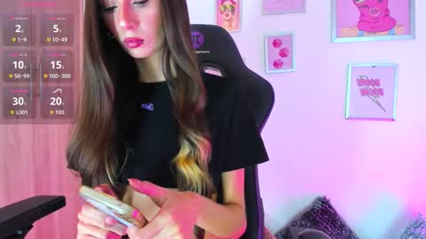 Ivanna online show from 10-28-25, 12:25