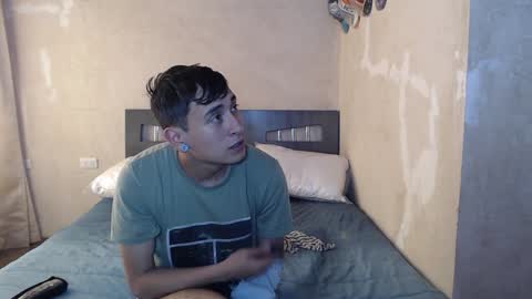 Melody liam online show from 12-14-24, 04:42