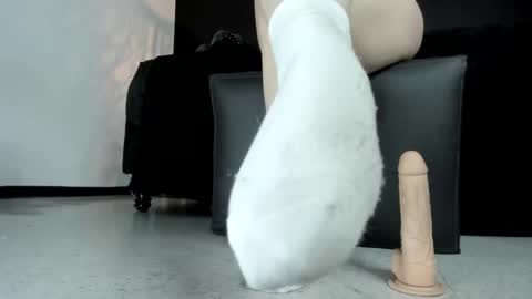 Miss Jade online show from 01-10-25, 02:34