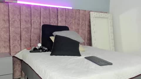 Jasmine online show from 01-09-26, 11:02