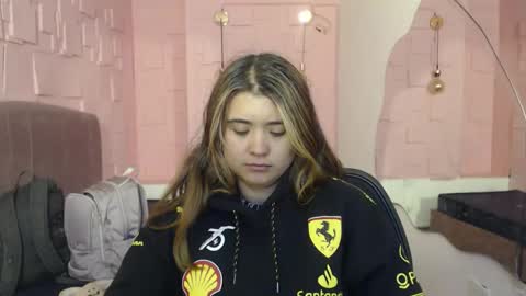 _jeessy online show from 10-20-25, 04:24