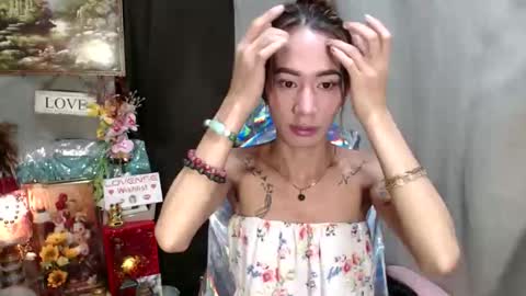 Snapshot of _jejebel chatting on 10-26-25, 05:46 Maria online show from 10-26-25, 05:46