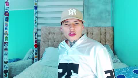 Snapshot of _justinmoon2 chatting on 11-25-25, 05:07 mod online show from 11-25-25, 05:07