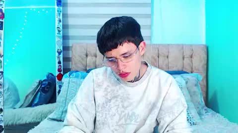 mod online show from 03-19-26, 05:11