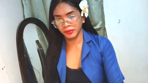 _karie_ online show from 10-13-25, 06:41