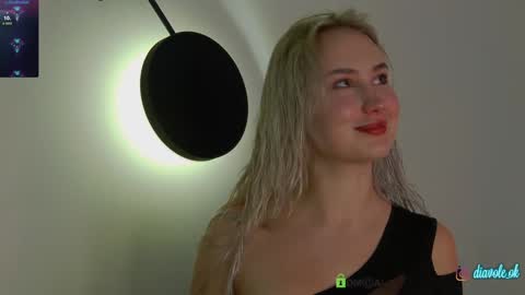 Kate online show from 12-10-24, 04:06