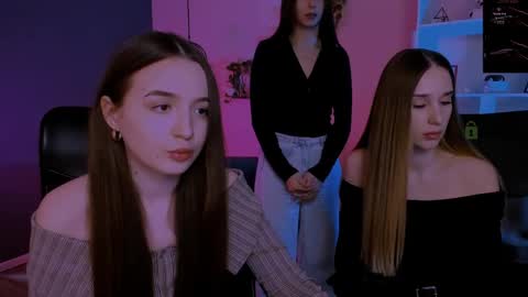 _kellykitten_ online show from 03-27-26, 10:04