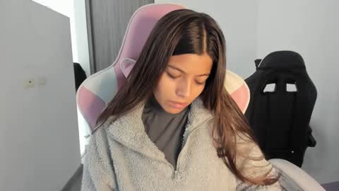 Snapshot of _khloe_sweet chatting on 10-16-25, 02:07 khloe sweet online show from 10-16-25, 02:07