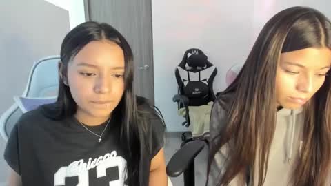 Snapshot of _khloe_sweet chatting on 10-22-25, 04:51 khloe sweet online show from 10-22-25, 04:51