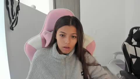 Snapshot of _khloe_sweet chatting on 10-28-25, 06:32 khloe sweet online show from 10-28-25, 06:32