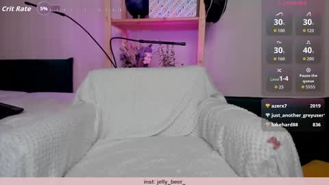 Kiara 0100 - 0700 UTC almost every day online show from 10-09-25, 04:54