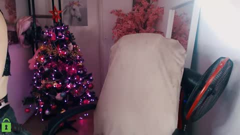Aleksa online show from 12-31-24, 02:51