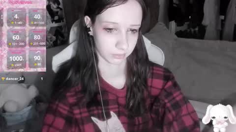 Snapshot of _kuroneeko_ chatting on 03-08-26, 07:45 kuro online show from 03-08-26, 07:45