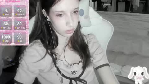 Snapshot of _kuroneeko_ chatting on 04-14-26, 07:58 kuro online show from 04-14-26, 07:58