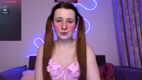 _kylle_ online show from 11-24-25, 07:35