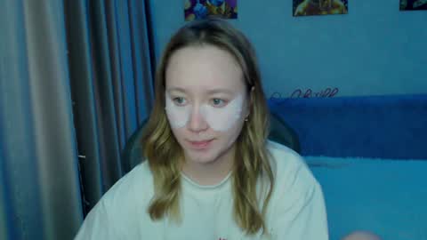 _lalune_ online show from 01-25-25, 11:13