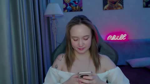 _lalune_ online show from 02-17-25, 11:42