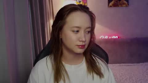 _lalune_ online show from 10-23-25, 09:30