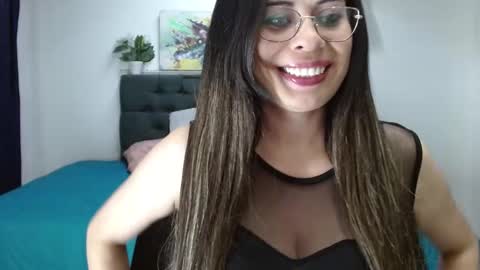 paulina  online show from 12-31-24, 07:31