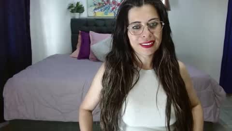 paulina  online show from 01-06-25, 04:55