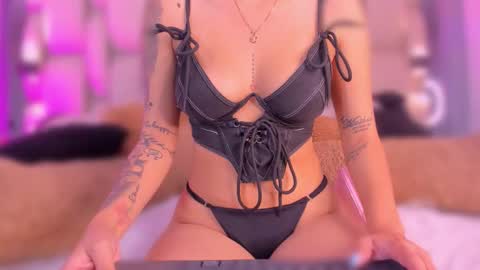     online show from 11-09-25, 07:45