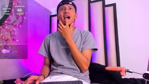 _leohot_ online show from 10-18-25, 11:05