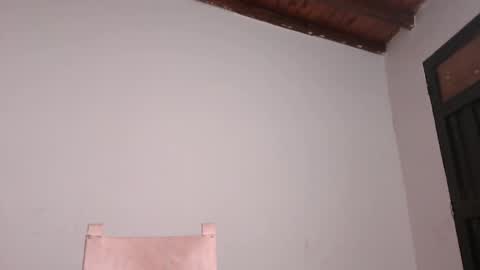 Leslie online show from 10-02-25, 06:26