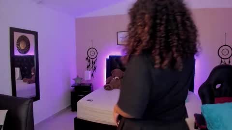 Liily online show from 02-11-26, 05:34