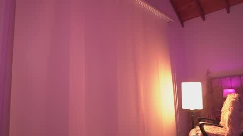 Lissana online show from 11-12-25, 10:52