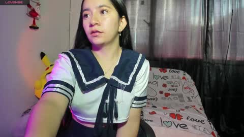 Snapshot of _litle_mily_ chatting on 12-20-24, 09:50 Mily online show from 12-20-24, 09:50