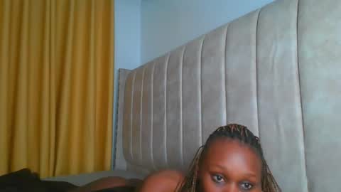 Littlevenus online show from 09-16-25, 03:35