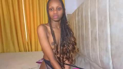 Littlevenus online show from 11-19-25, 11:43