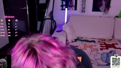 Lolly online show from 10-19-25, 10:49