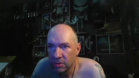 That guy online show from 10-19-25, 03:23